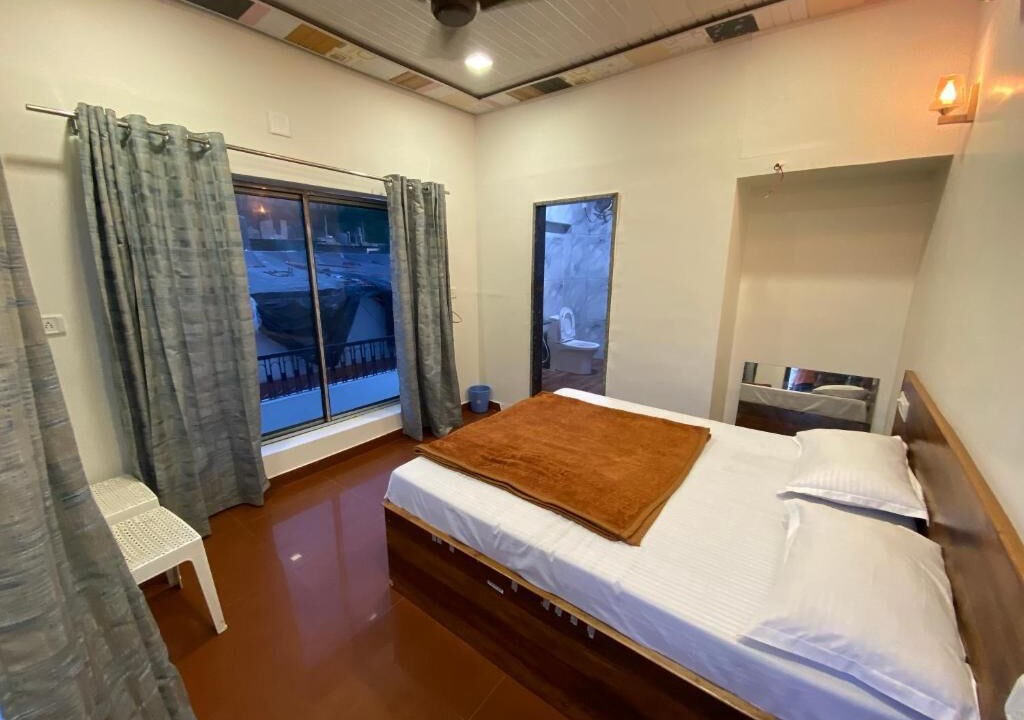 Photo of Bedroom in Mount Abu
