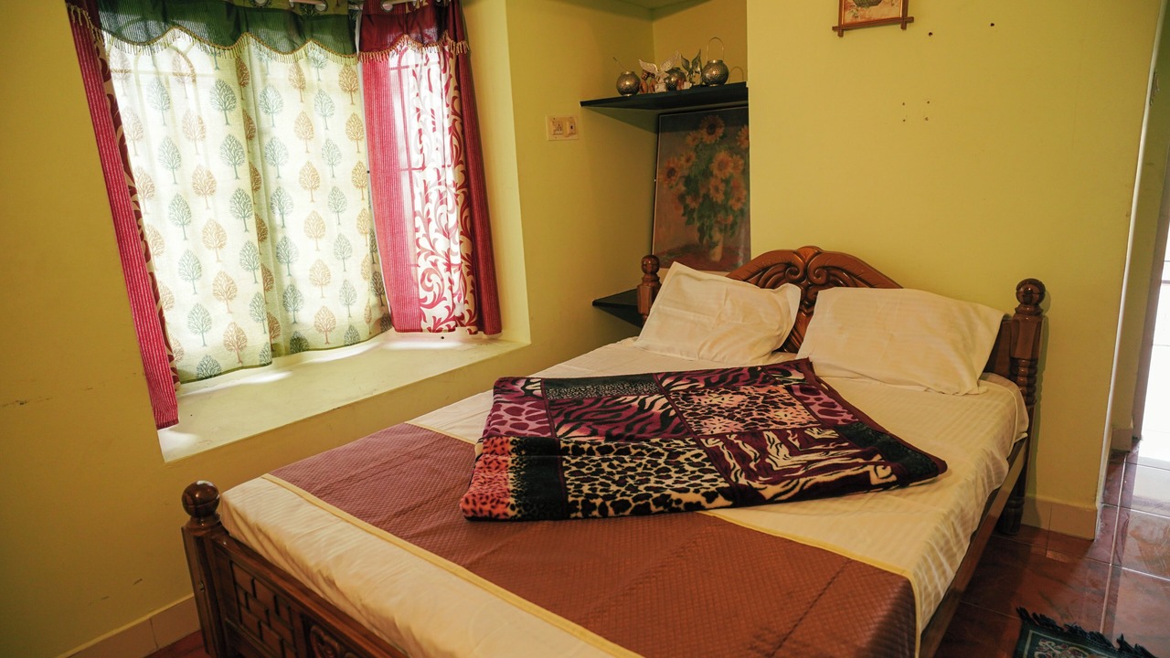 Photo of Bedroom in Kodaikanal