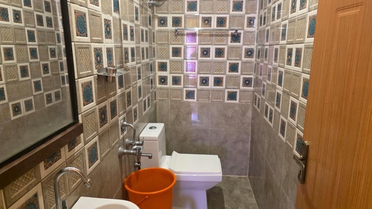 Photo of Bathroom in Kodaikanal