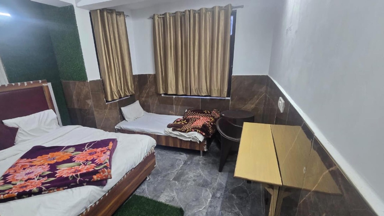 Photo of Bedroom in Nainital