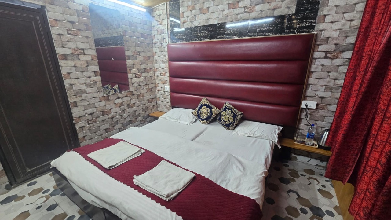 Photo of Bedroom in Nainital