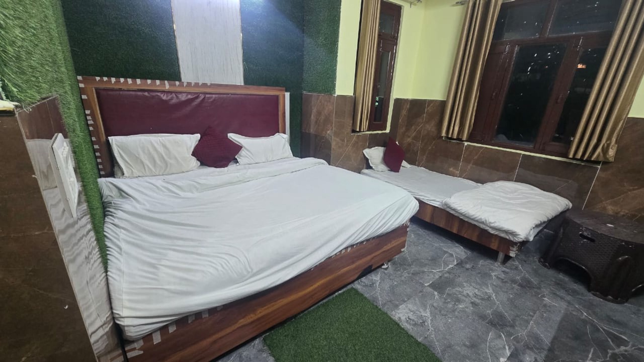 Photo of Bedroom in Nainital