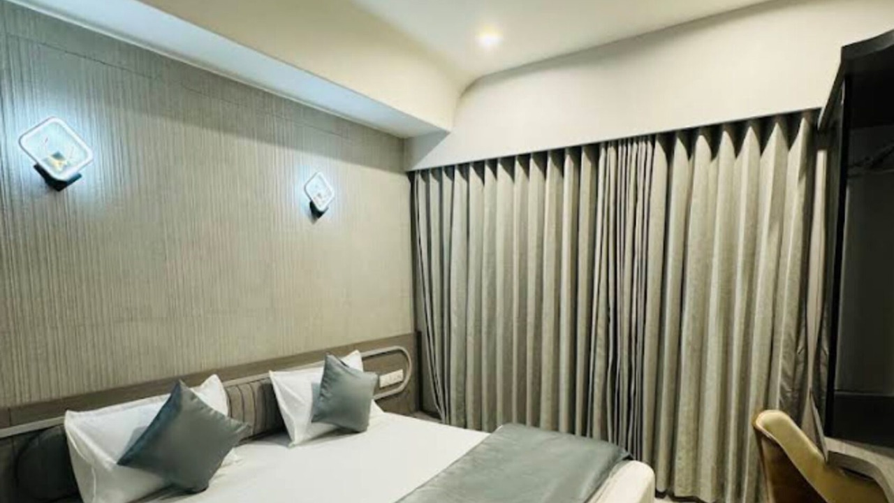 Photo of Bedroom in Gandhinagar