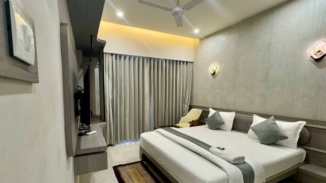 Photo of Bedroom in Gandhinagar