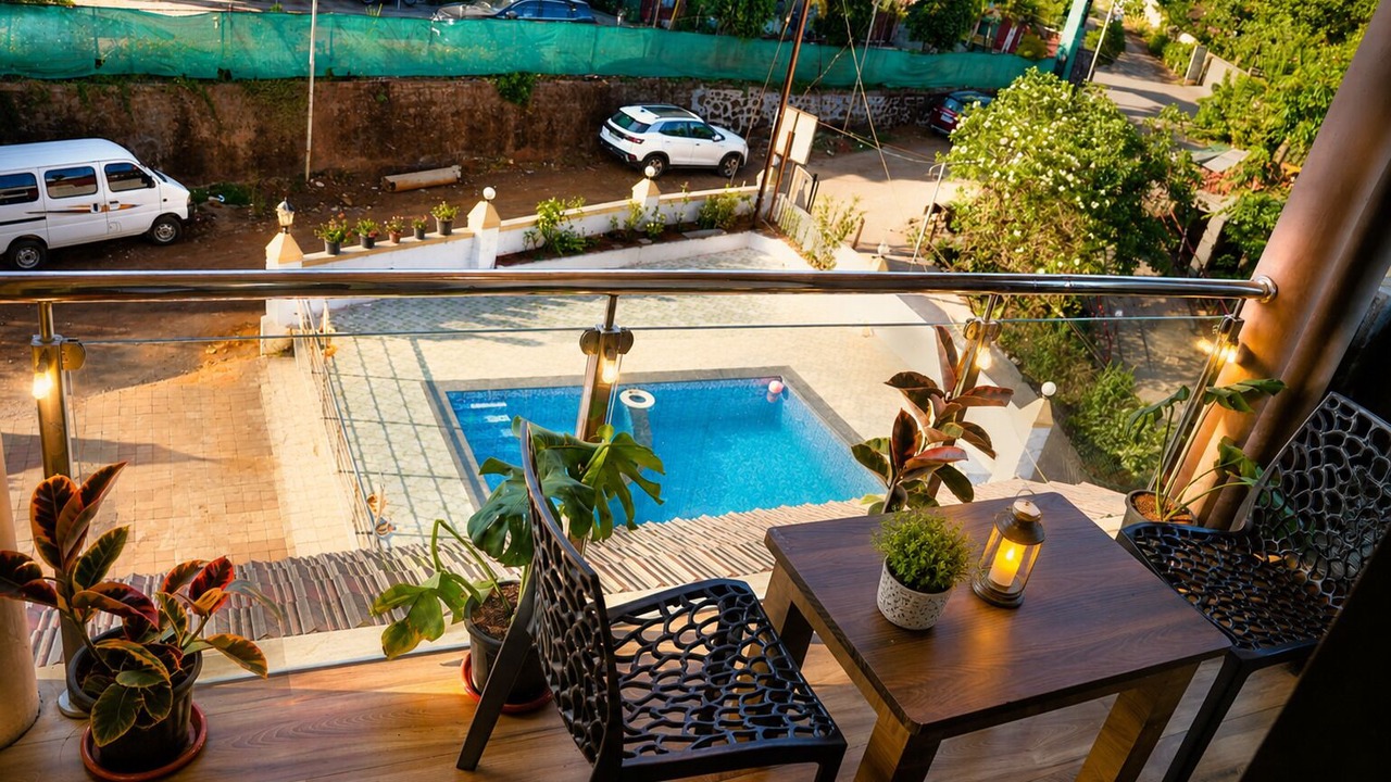 Photo of Bedroom in Mahabaleshwar