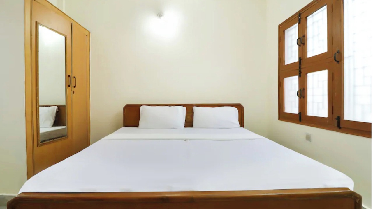 Photo of Bedroom in Haridwar