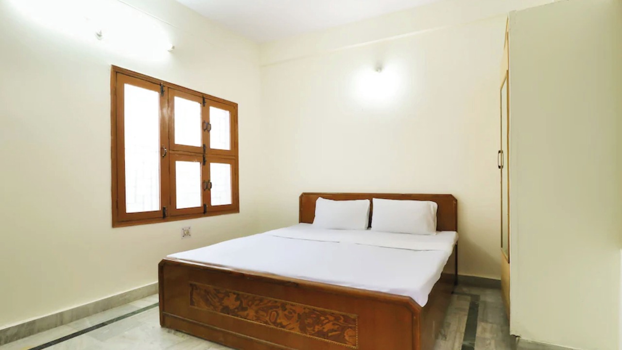 Photo of Bedroom in Haridwar