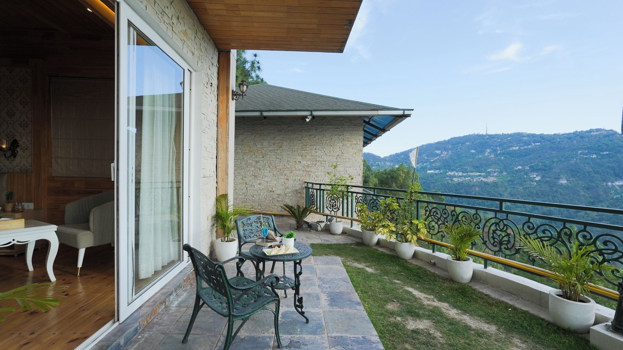 Photo of Bedroom in Kasauli