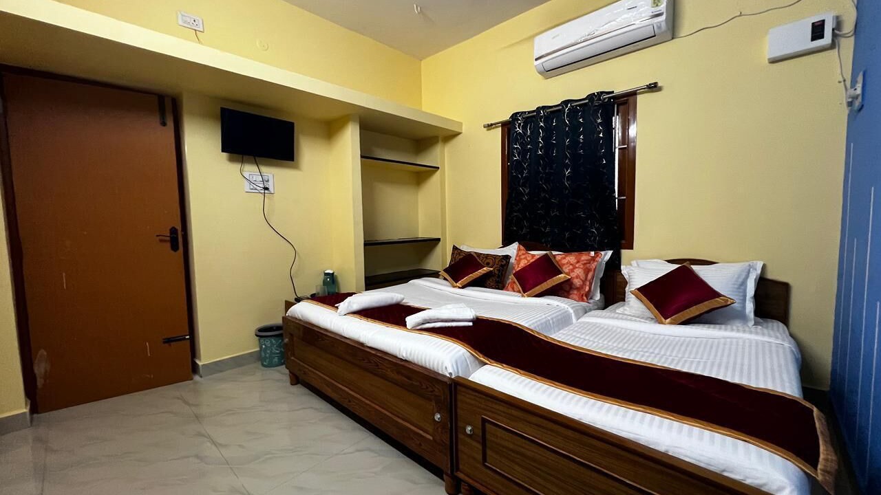 Photo of Bedroom in Tiruchirappalli