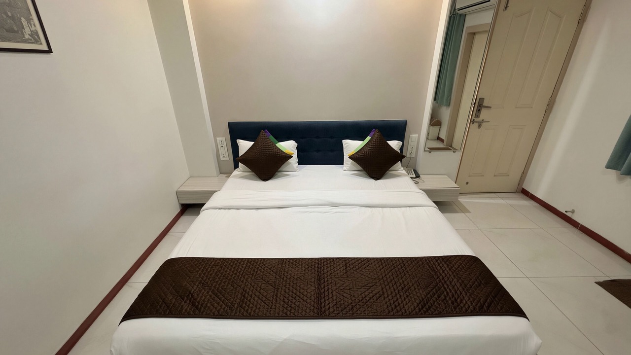 Photo of Bedroom in Indore