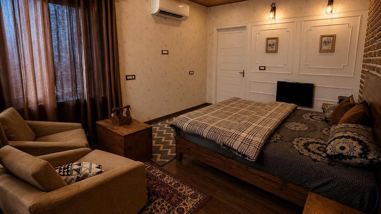 Photo of Bedroom in Tehri
