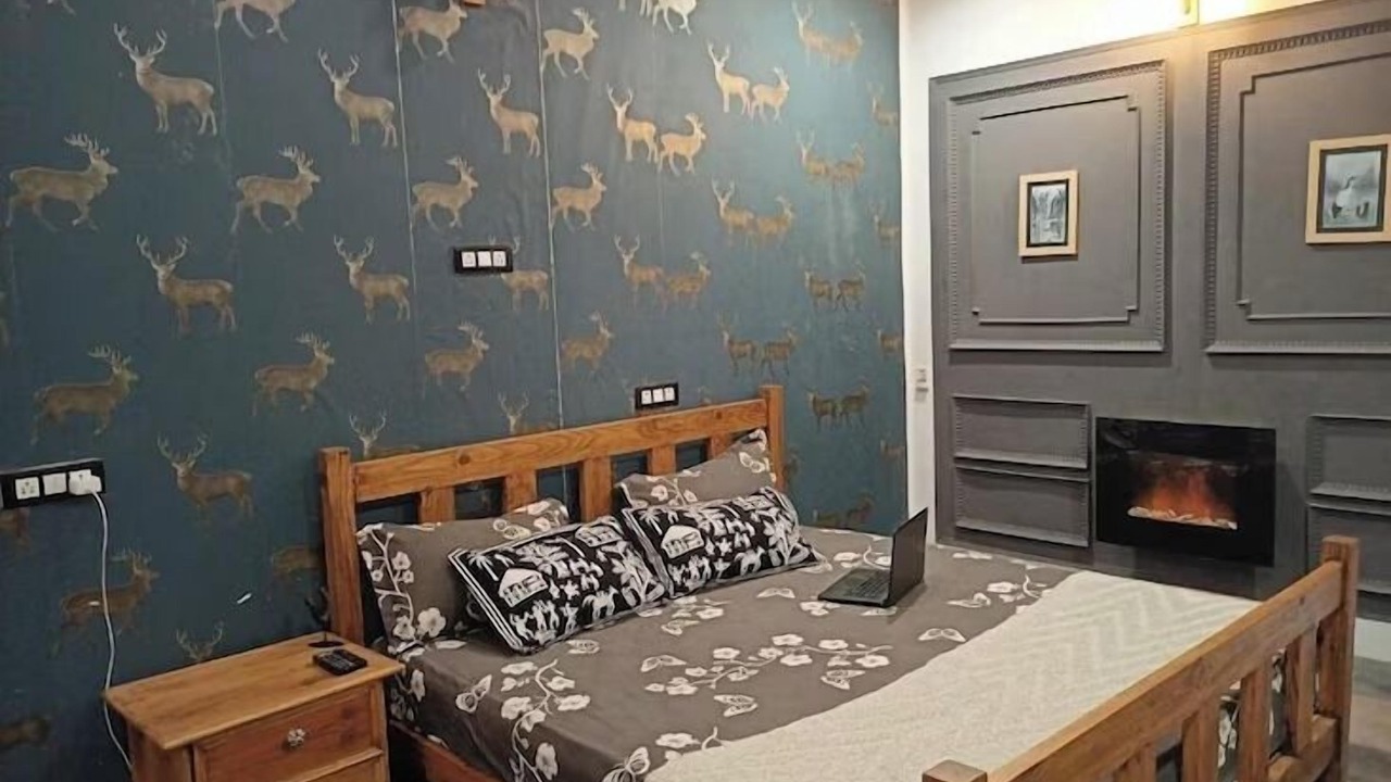 Photo of Bedroom in Tehri