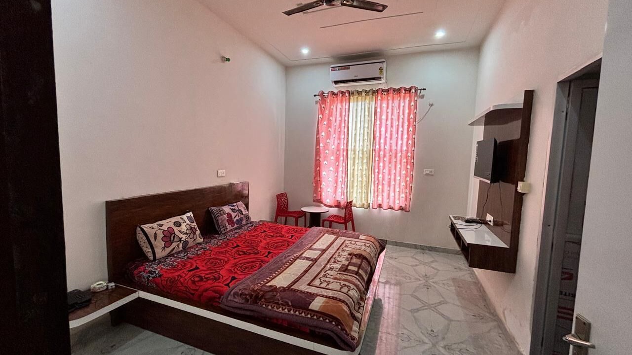 Photo of Bedroom in Mandawar
