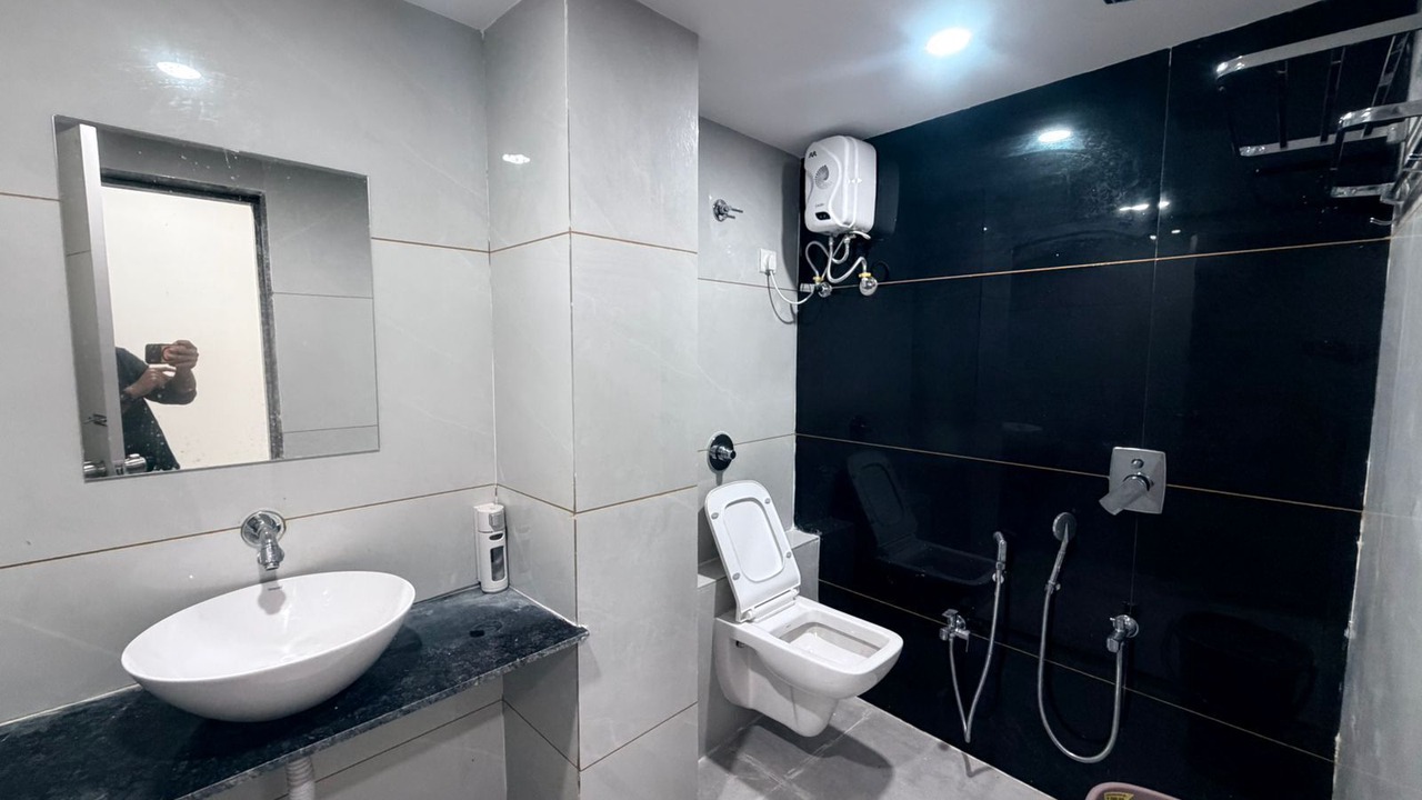 Photo of Bathroom in Sanand