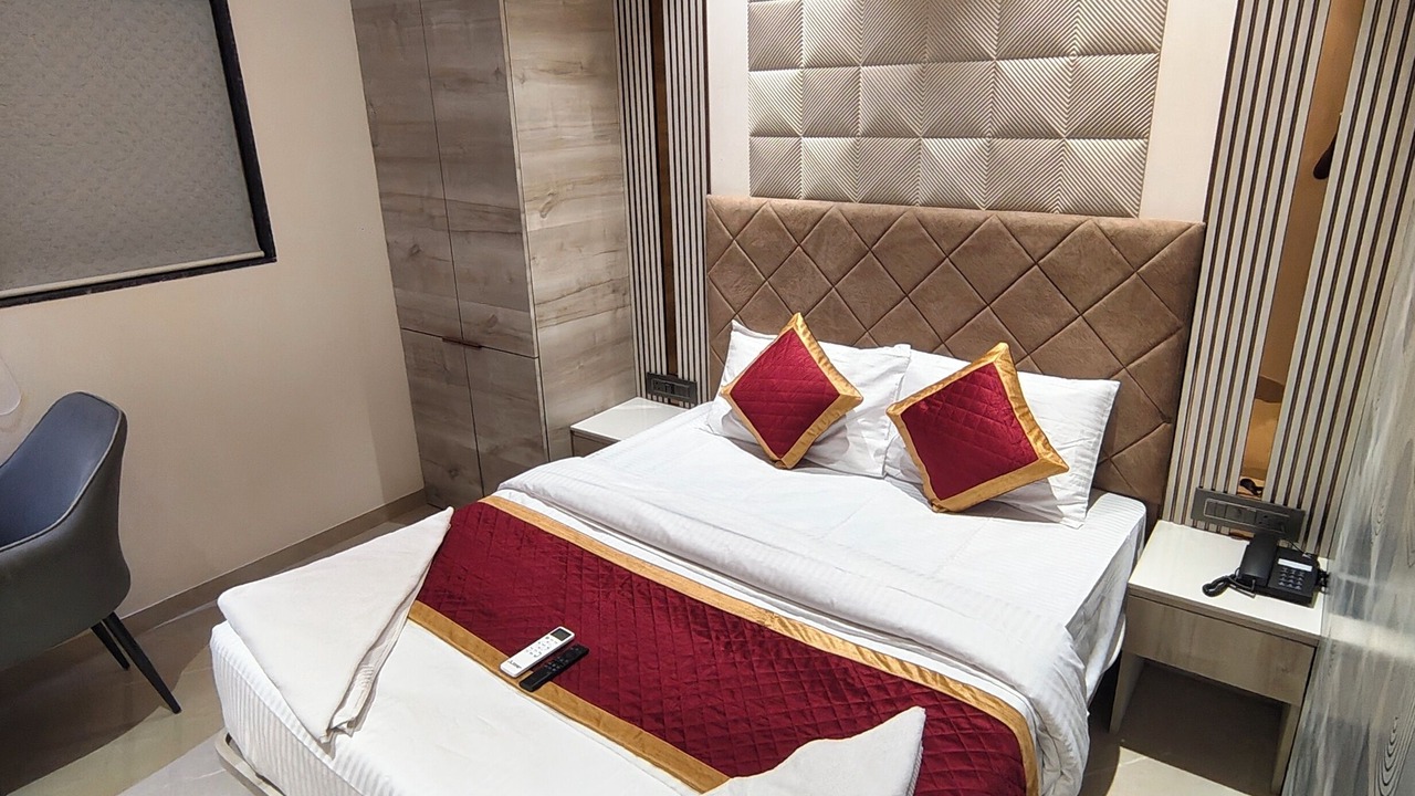 Photo of Bedroom in Vikhroli West