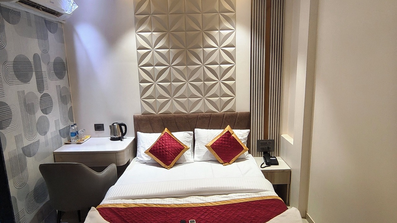 Photo of Bedroom in Vikhroli West