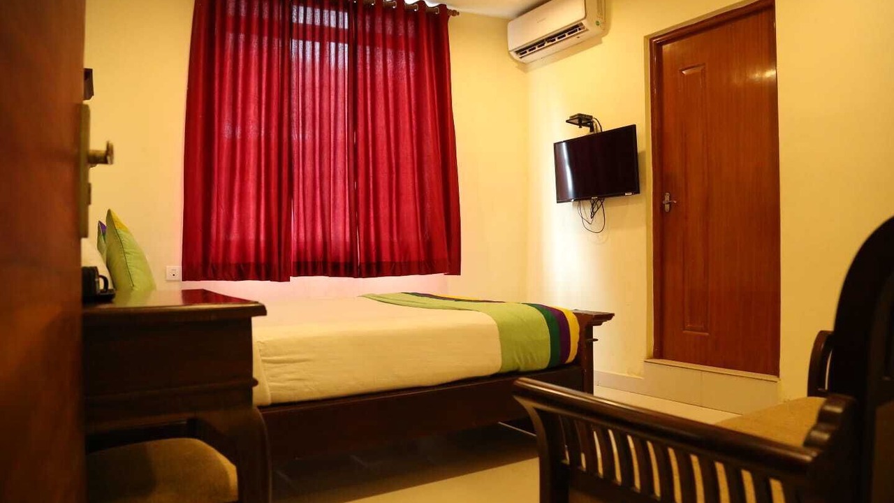 Photo of Bedroom in Kaloor
