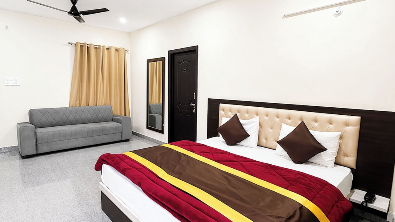 Photo of Bedroom in Bhimtal