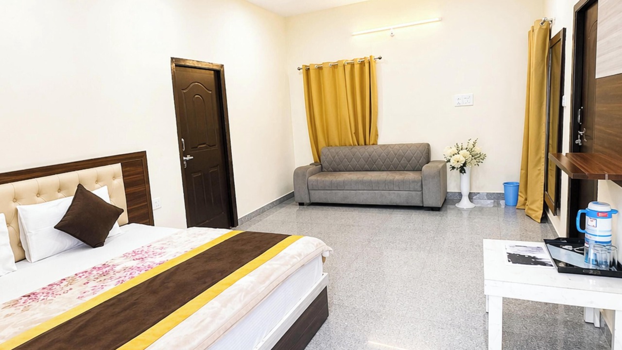 Photo of Bedroom in Bhimtal