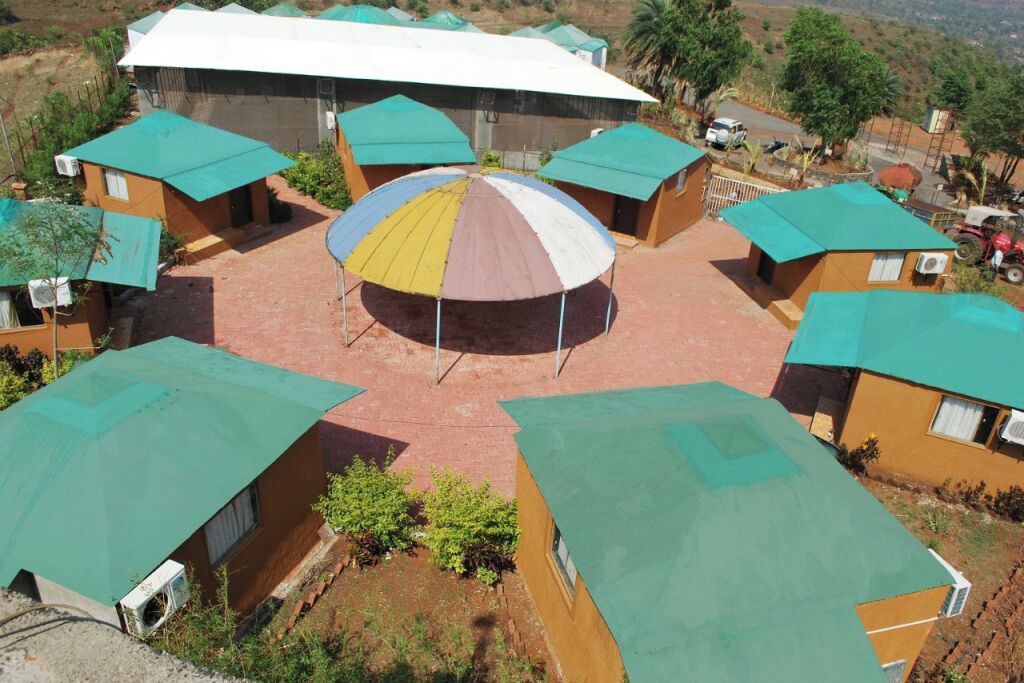 Photo of Outdoor in Kambare