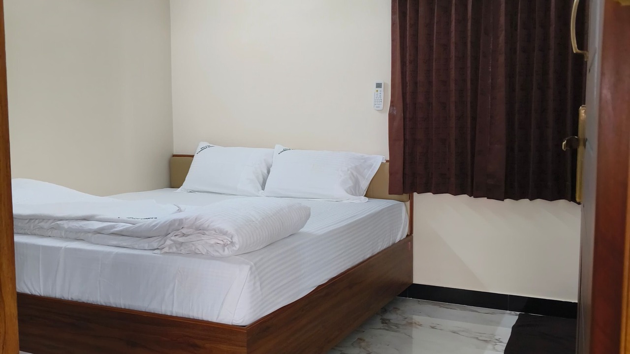 Photo of Bedroom in Palani