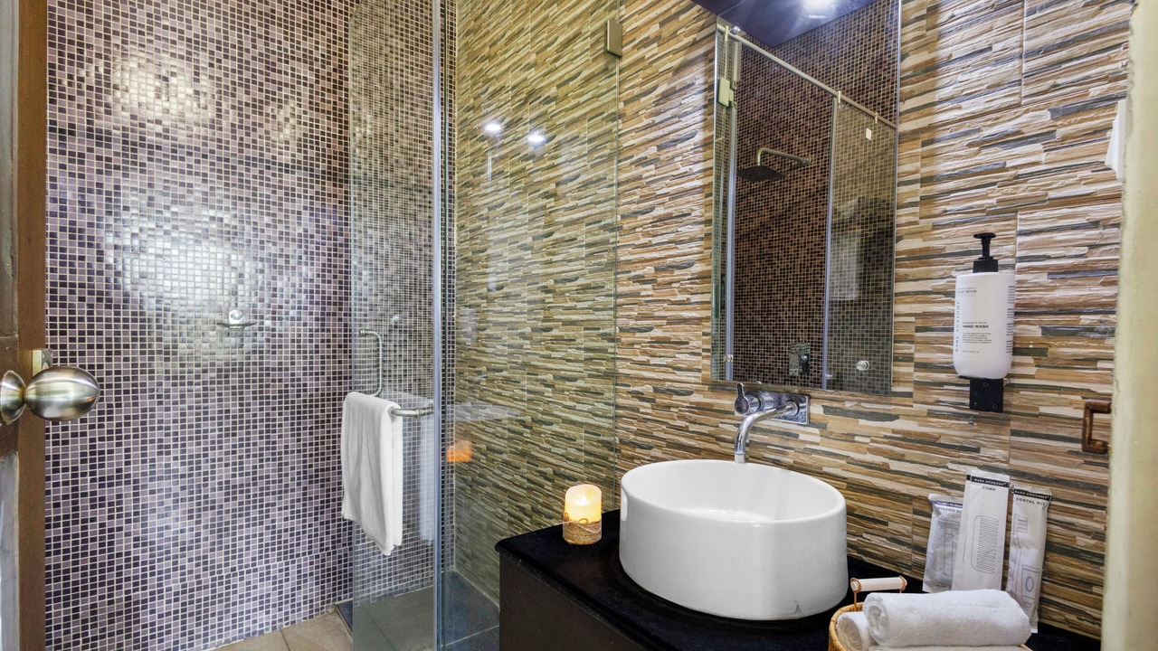Photo of Bathroom in Alwaye