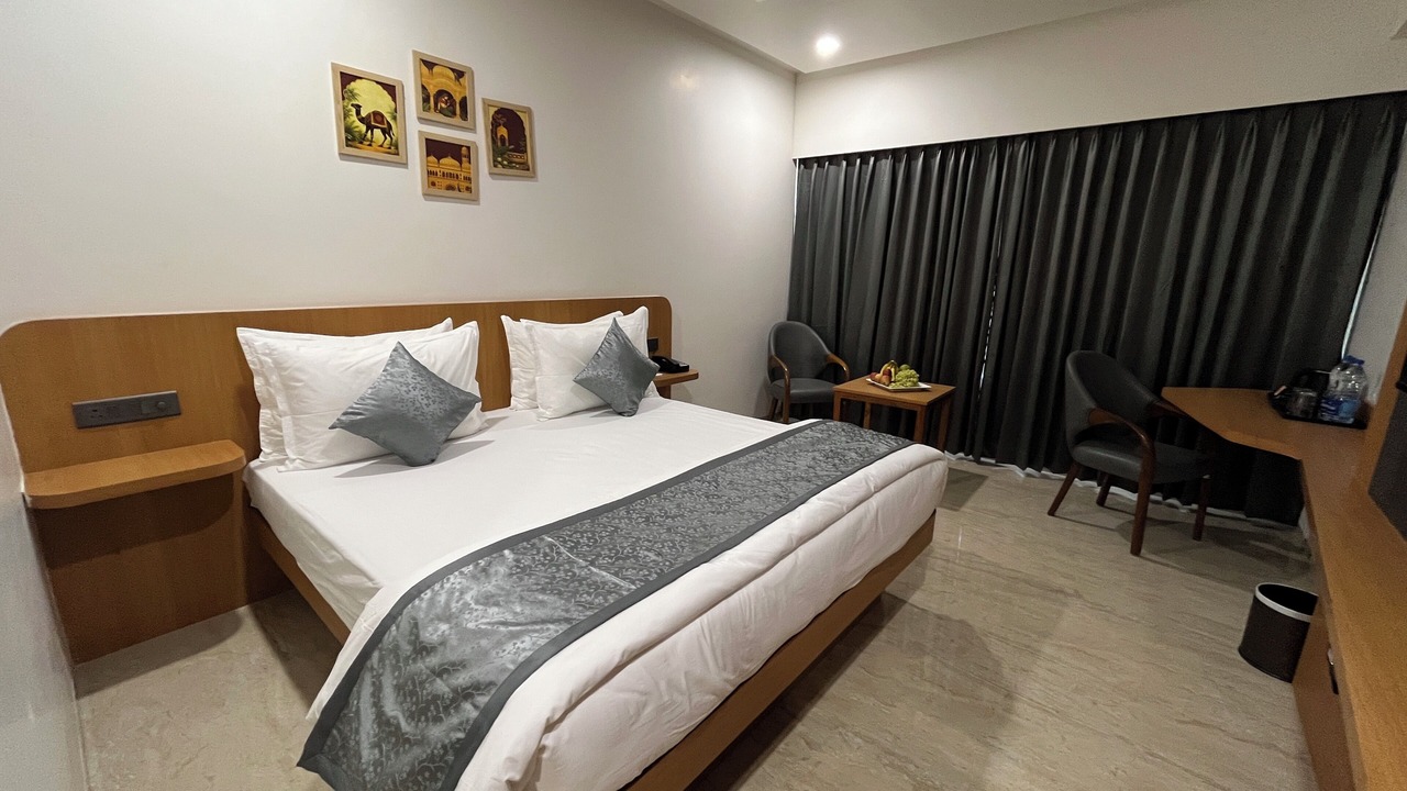 Photo of Bedroom in Jalgaon