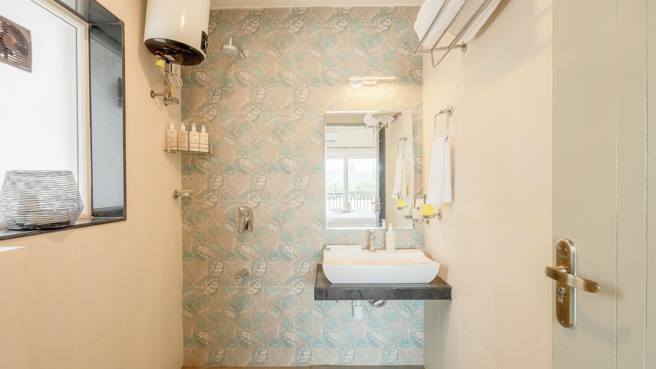 Photo of Bathroom in Marra