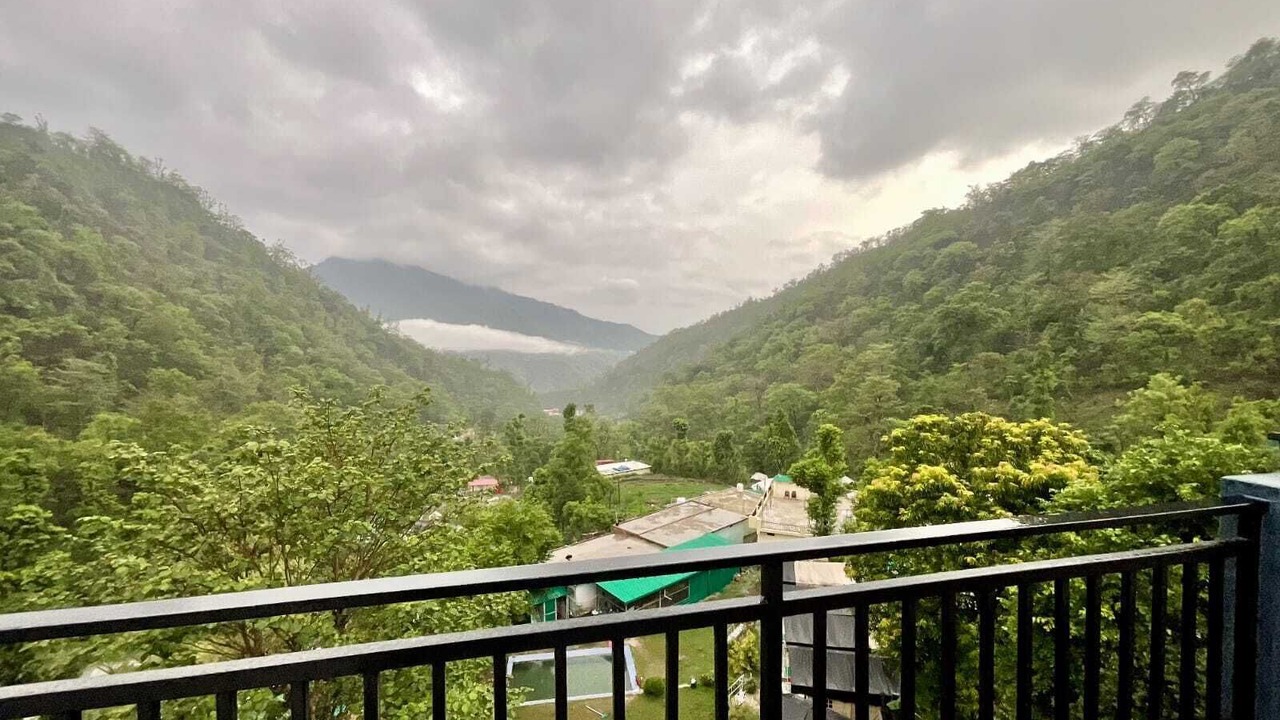 Photo of Patio Balcony in Haridwar