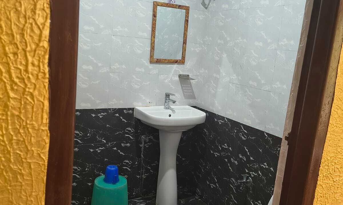 Photo of Bathroom in Haridwar