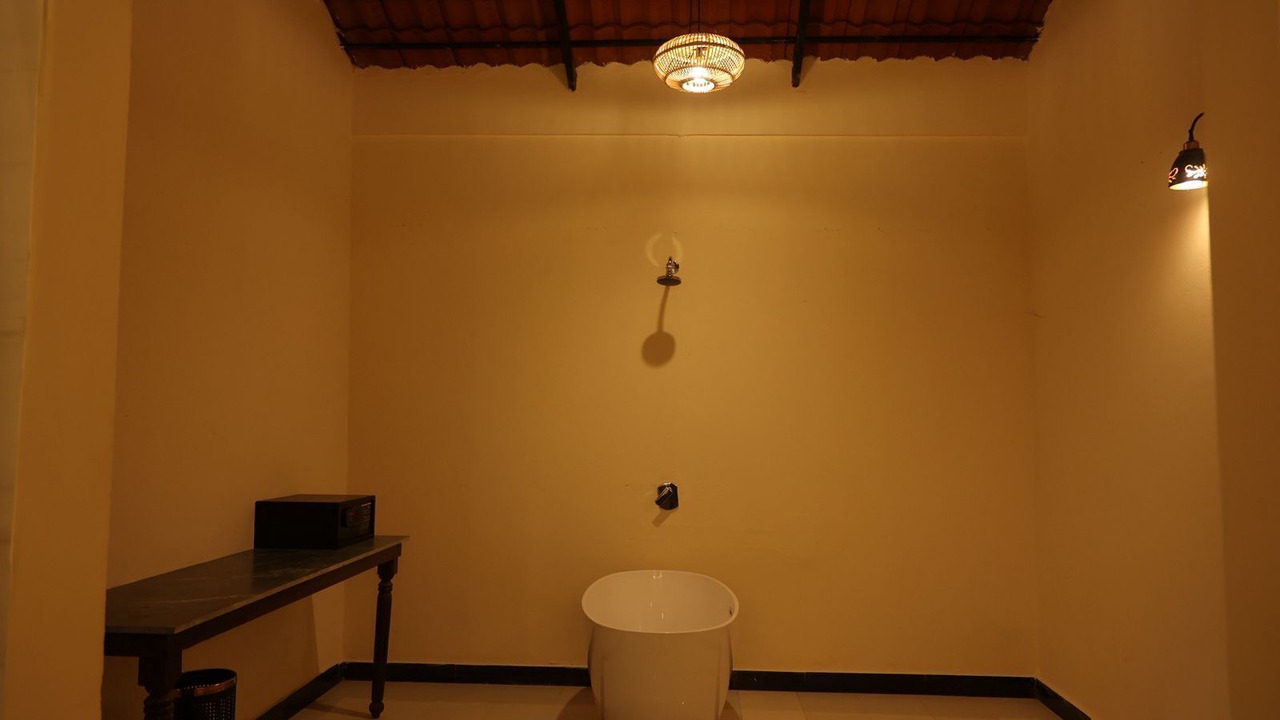 Photo of Bathroom in Ramtek