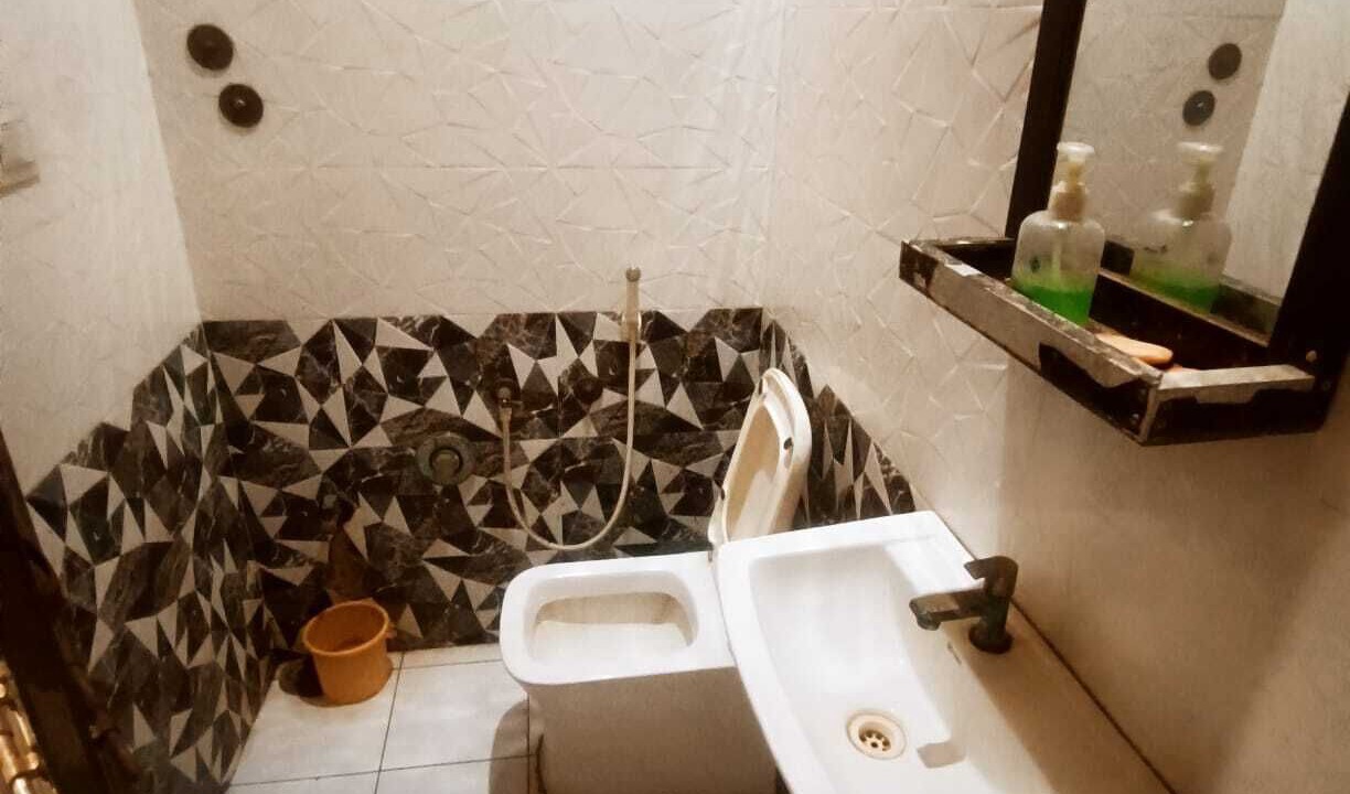 Photo of Bathroom in Barwah
