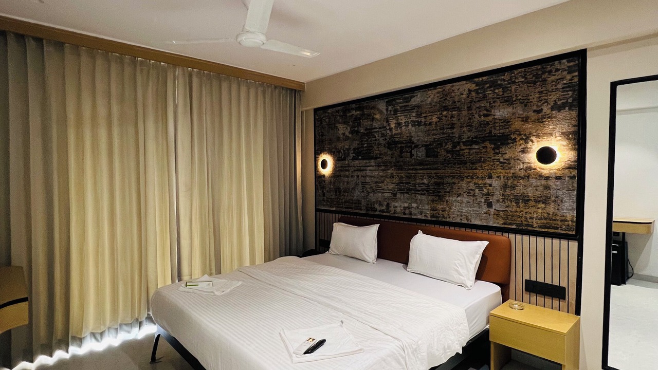 Photo of Bedroom in Surat