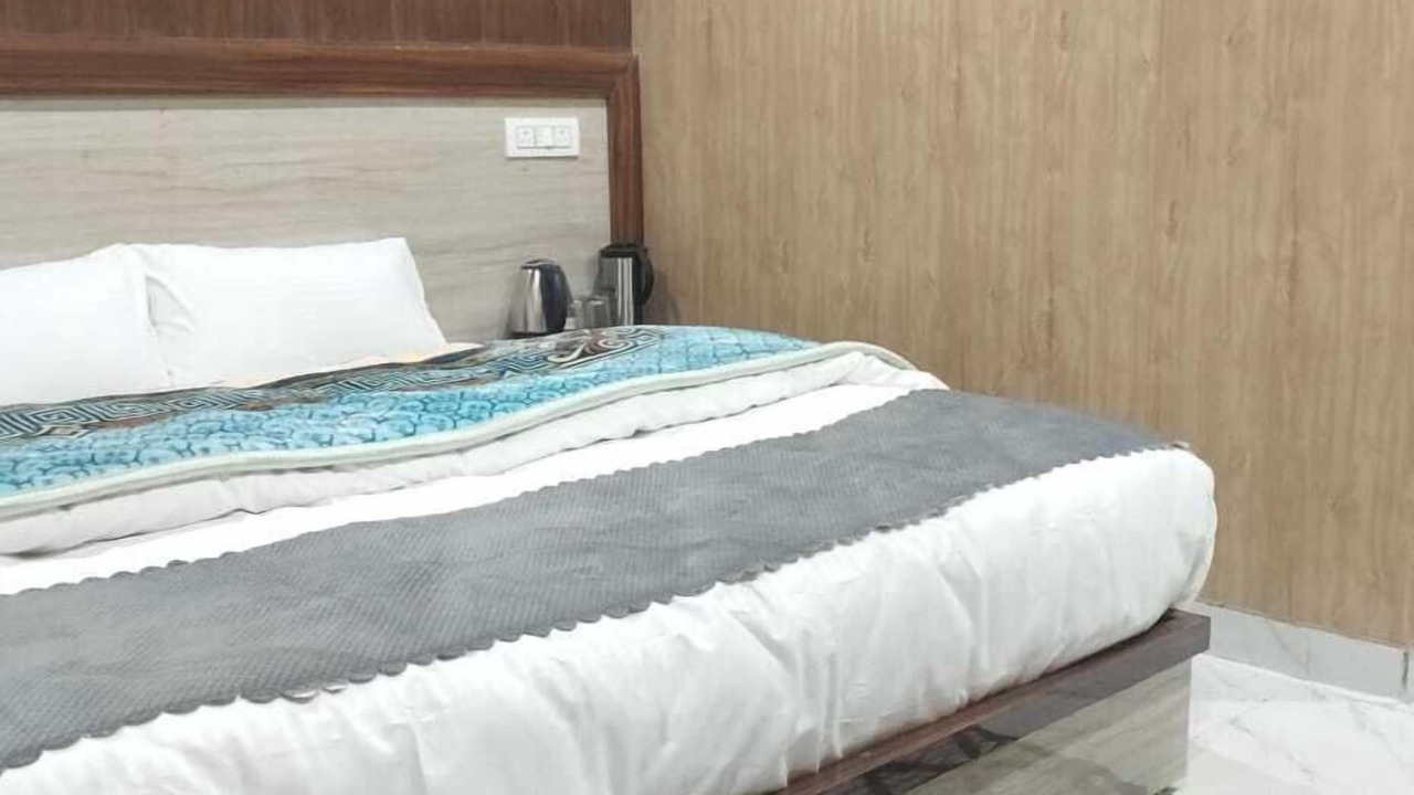 Photo of Bedroom in Badrinath