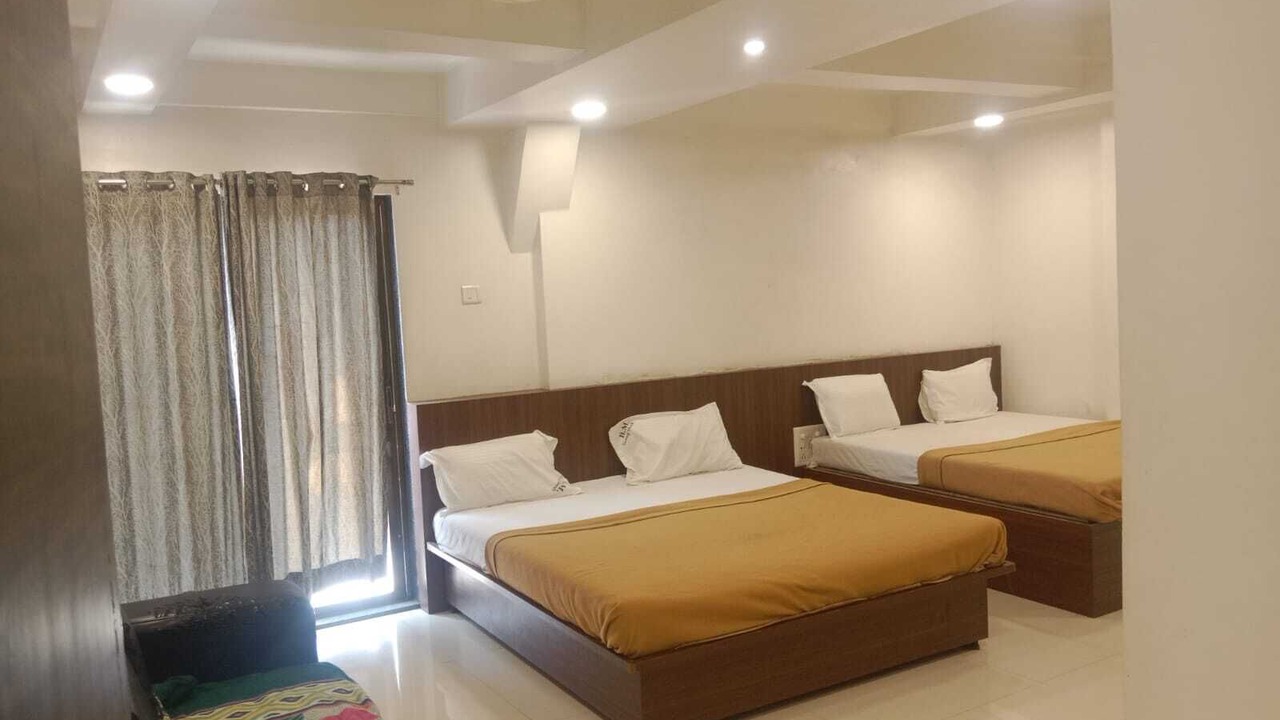 Photo of Bedroom in Shirdi