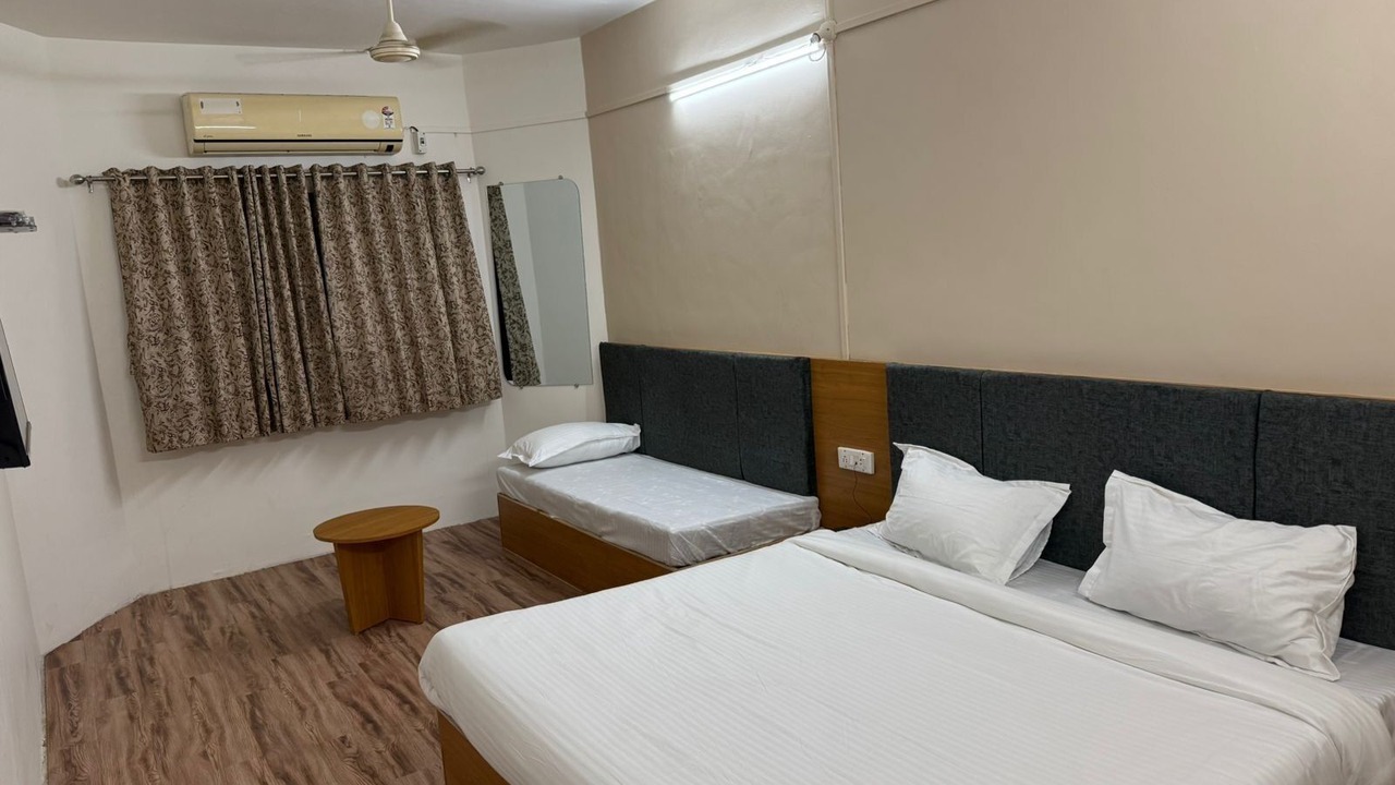 Photo of Bedroom in Saputara
