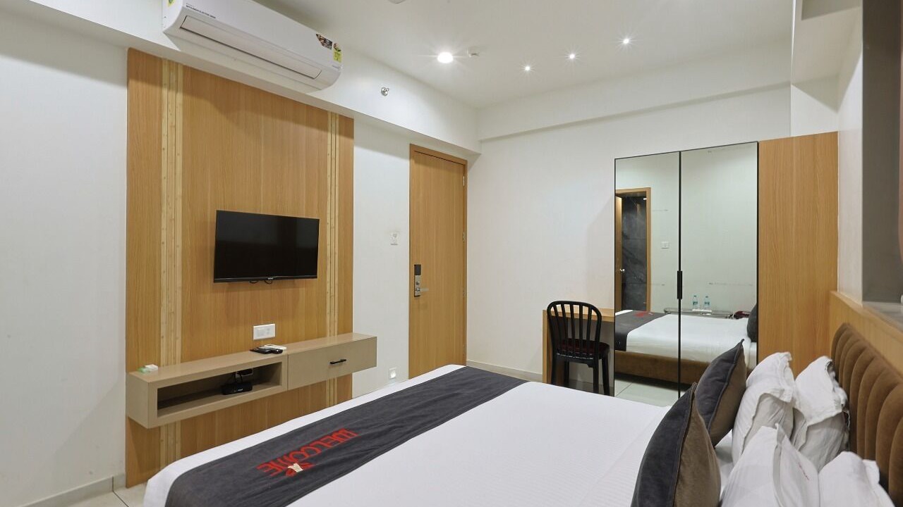 Photo of Bedroom in Somnath