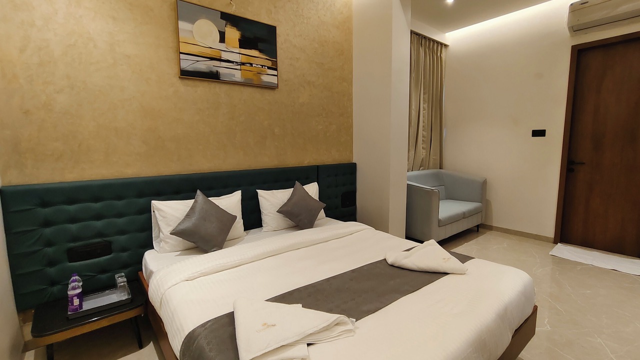 Photo of Bedroom in Dhule