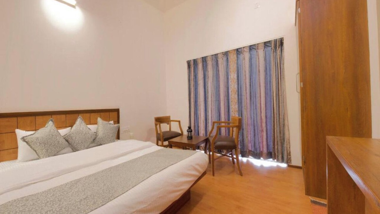 Photo of Bedroom in Mahabaleshwar