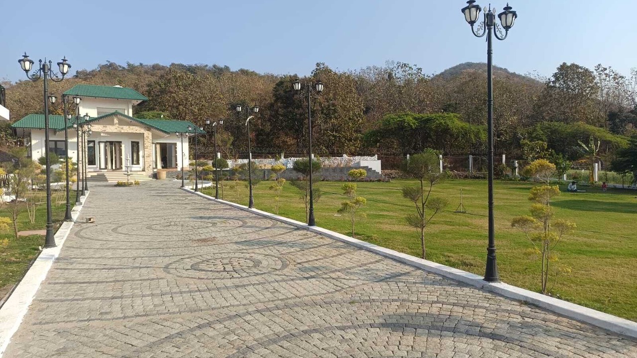 Photo of Outdoor in Mhow