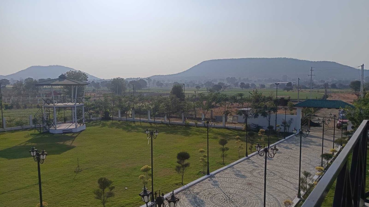 Photo of Outdoor in Mhow