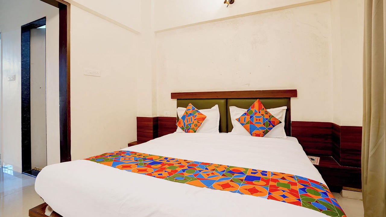 Photo of Bedroom in Hadapsar