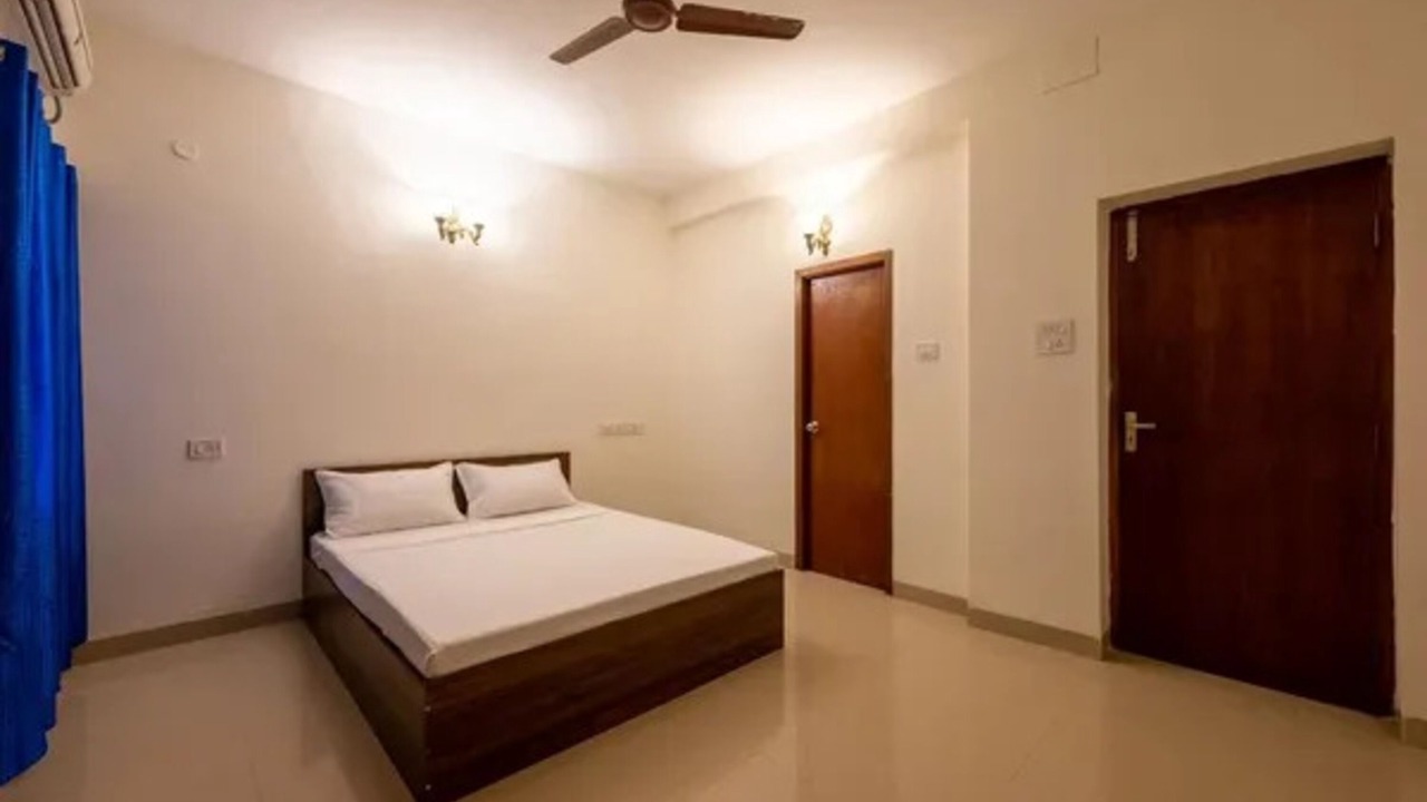 Photo of Bedroom in Injambakkam