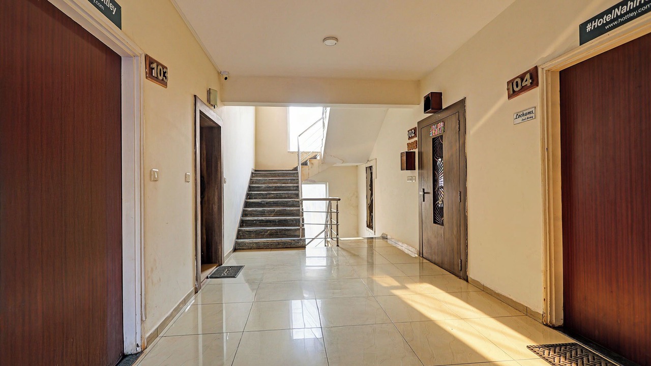 Photo of Others in Arpora