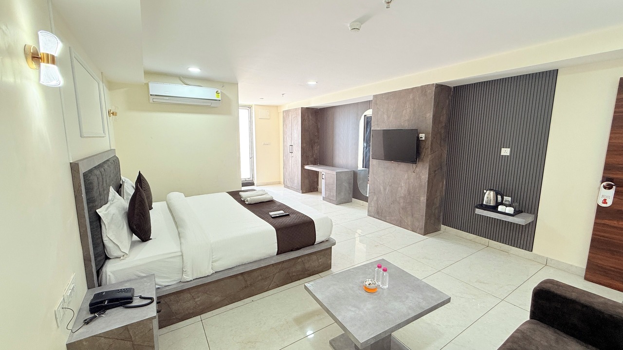 Photo of Bedroom in Vaishali Nagar