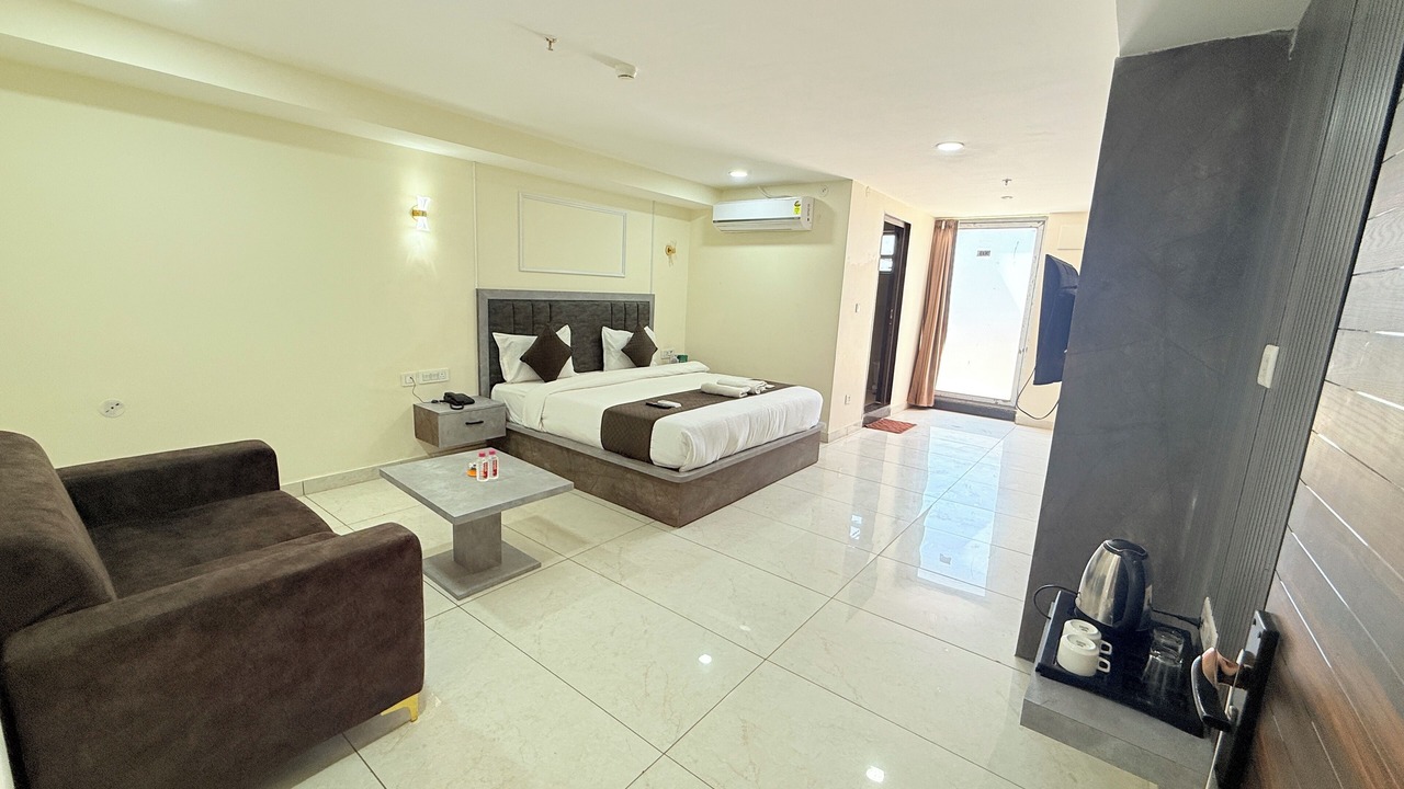 Photo of Bedroom in Vaishali Nagar