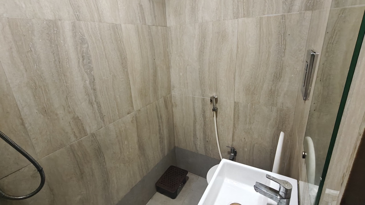 Photo of Bathroom in Jogeshwari West