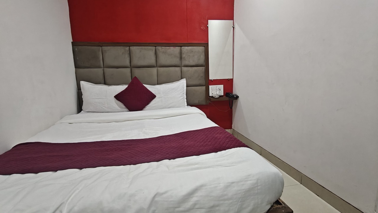 Photo of Bedroom in Jogeshwari West