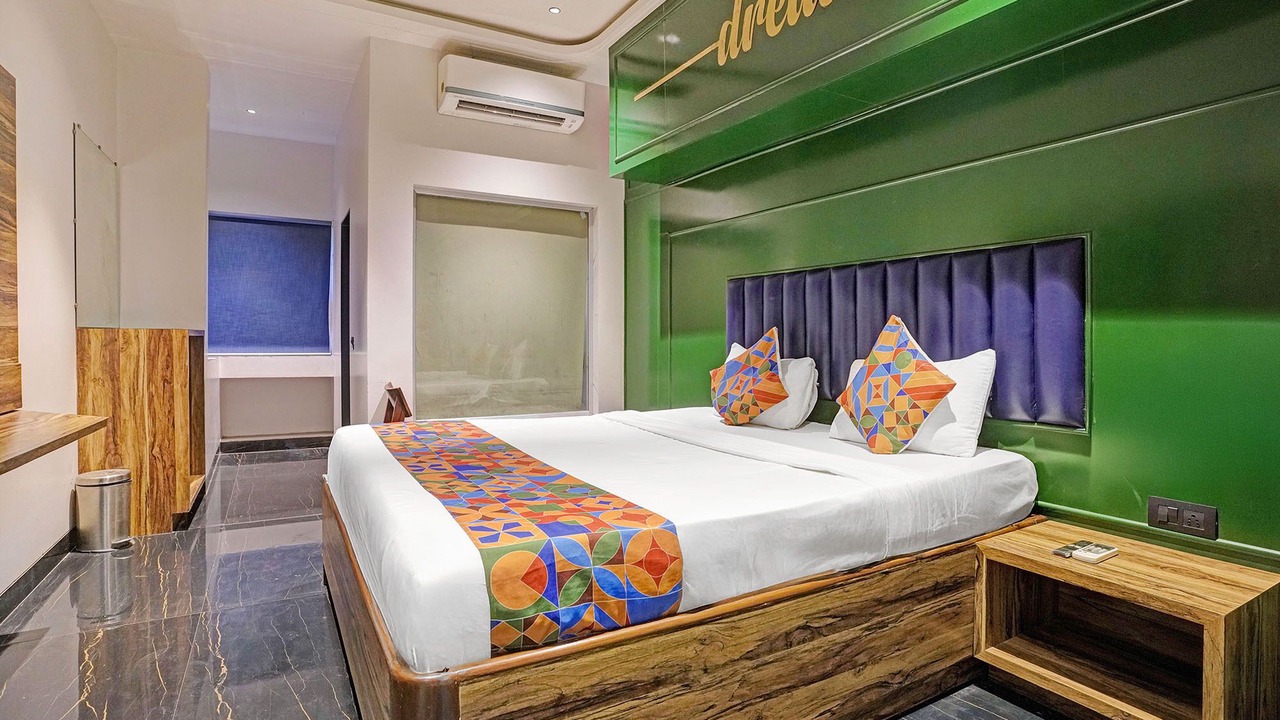Photo of Bedroom in Bandra West