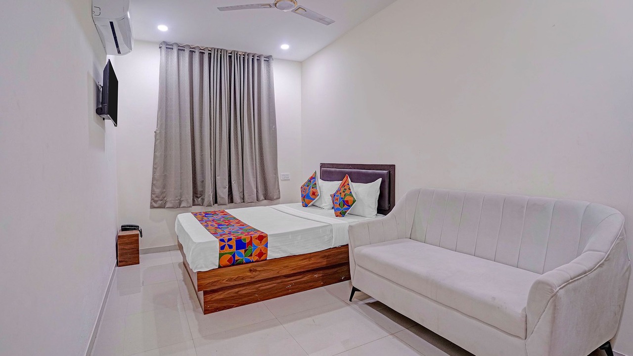Photo of Bedroom in Bandra West